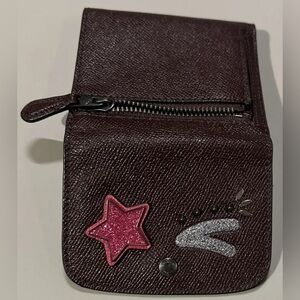 Coach Winky Face Leather Trifold Wallet Snap Close Hello Kitty Style